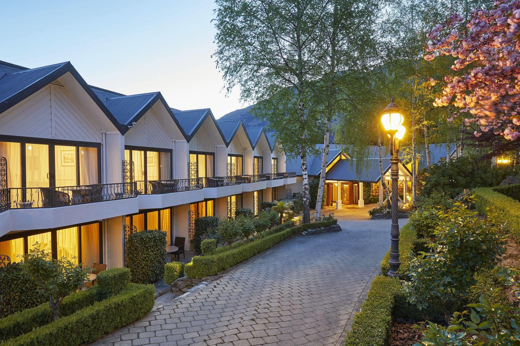 Nugget Point Hotel Queenstown Exterior foto